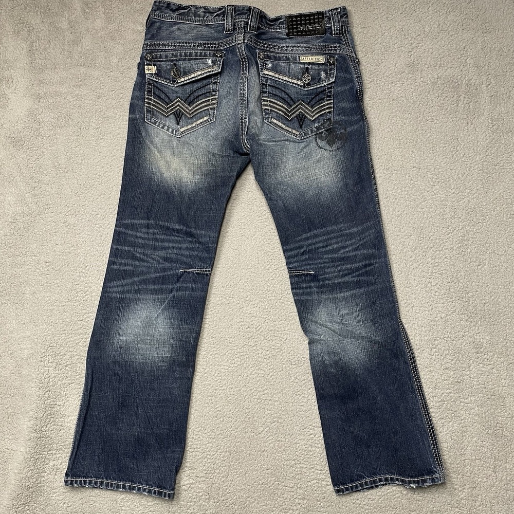 Affliction Cooper Relaxed Boot Jeans Mens 33x32 Blue Distressed Typhoon Wash - Picture 12 of 15
